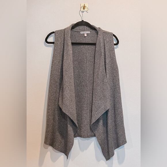 Neiman Marcus Gray Cashmere Draped Vest - Picture 1 of 4